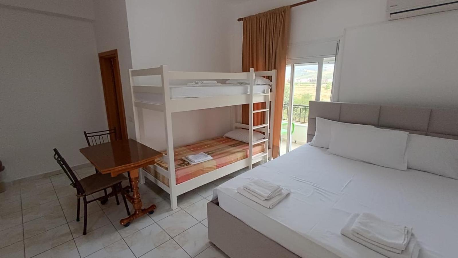 Apartments Rudi โอริคูม ภายนอก รูปภาพ