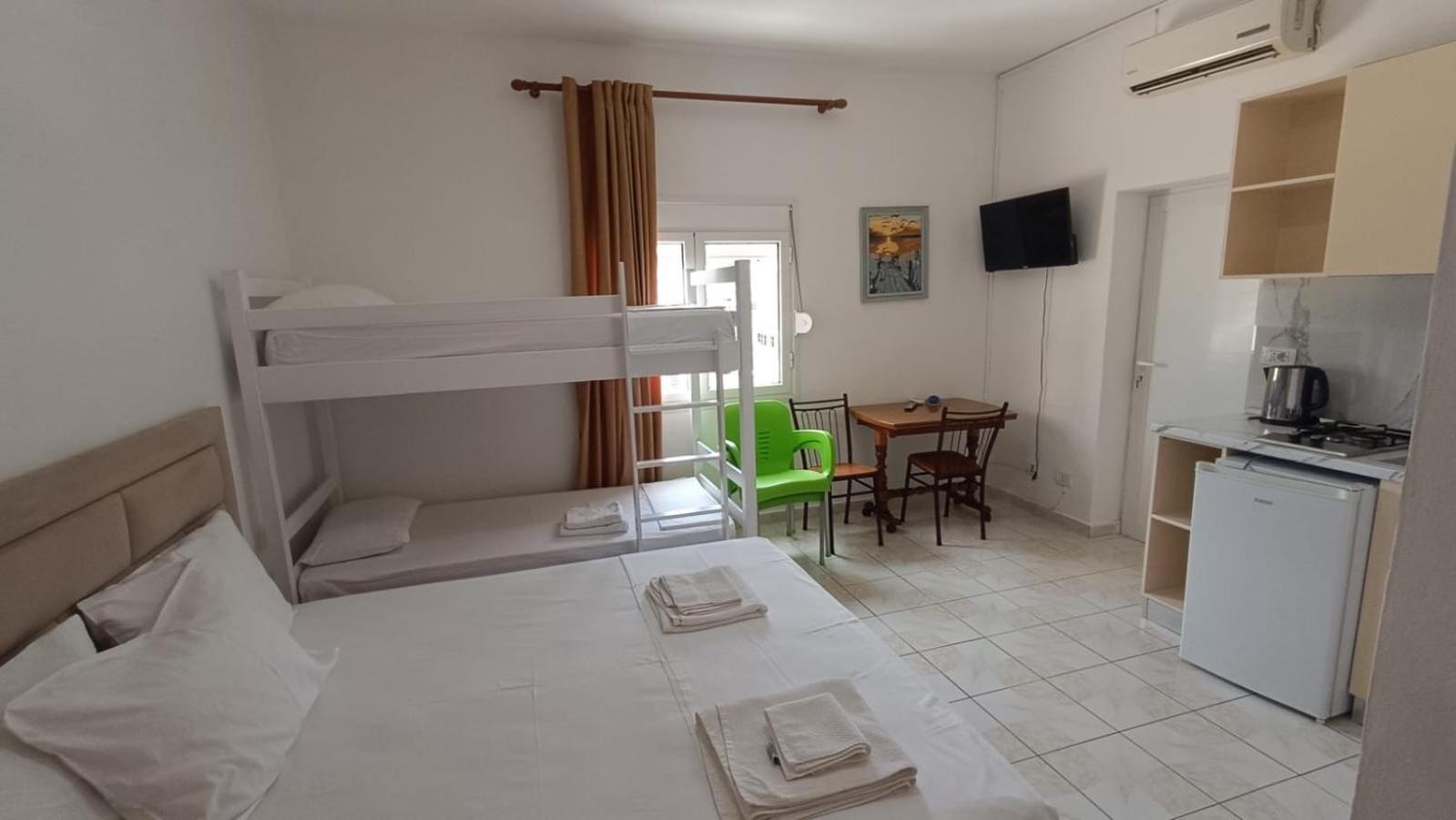 Apartments Rudi โอริคูม ภายนอก รูปภาพ