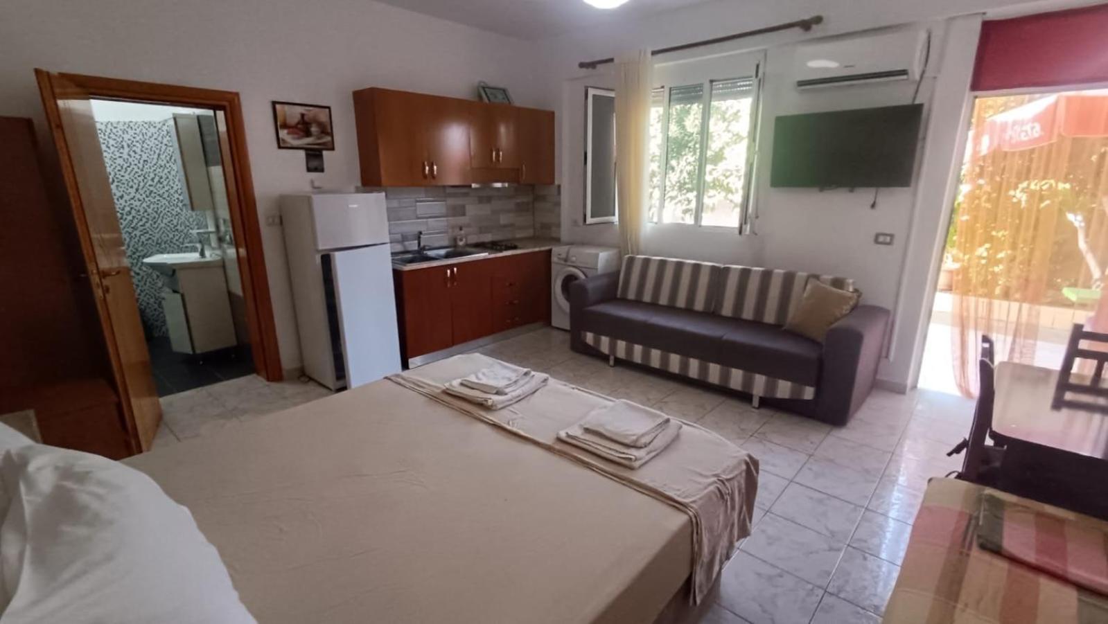 Apartments Rudi โอริคูม ภายนอก รูปภาพ