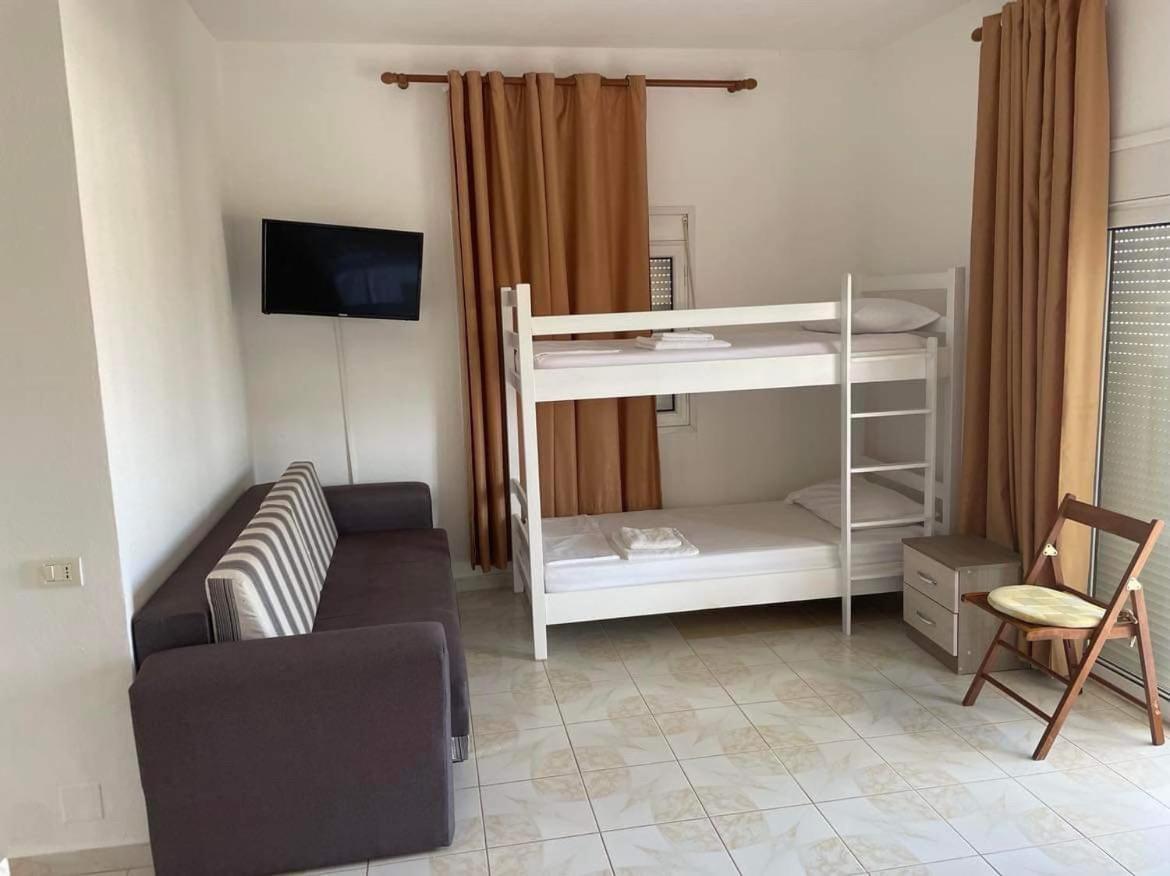 Apartments Rudi โอริคูม ภายนอก รูปภาพ