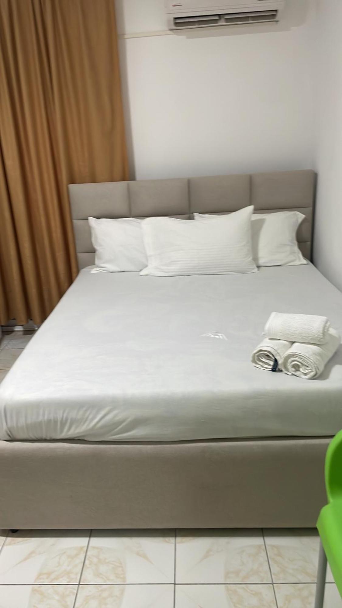 Apartments Rudi โอริคูม ภายนอก รูปภาพ
